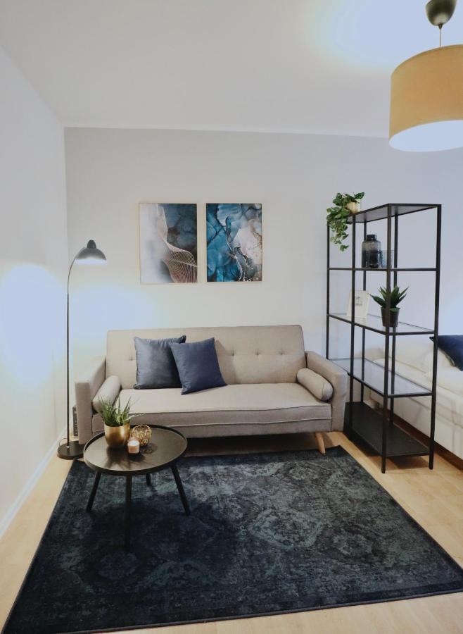 Apartment Sapphire Apartment: Free Parking + Netflix + Bathtub *