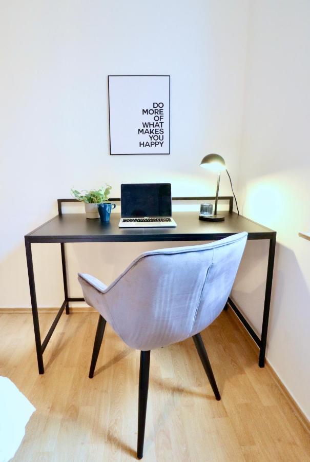 Sapphire Apartment: Free Parking + Netflix + Bathtub * Essen