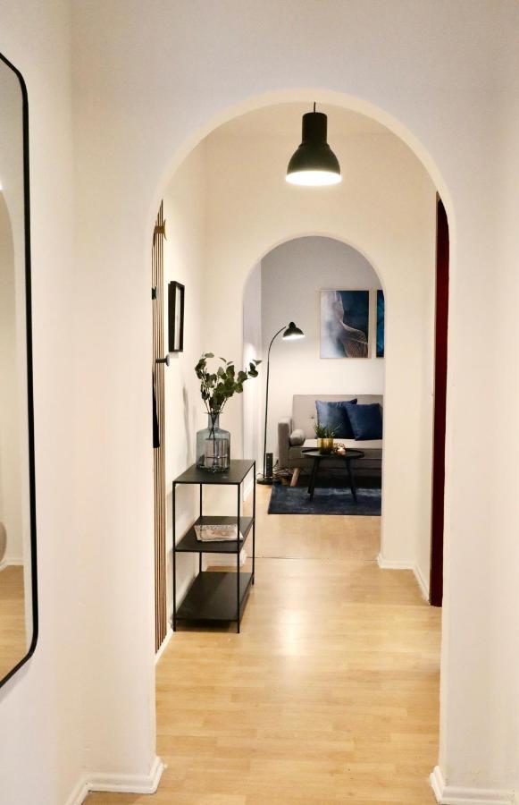 Sapphire Apartment: Free Parking + Netflix + Bathtub Essen